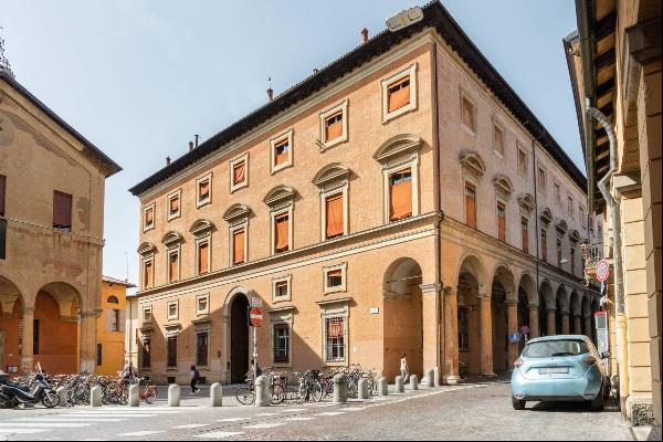 Fabulous penthouse in the historic center