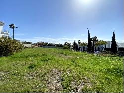 Spacious plot with project and partial sea views in Los Flamingo, Benahavís 29679