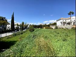 Spacious plot with project and partial sea views in Los Flamingo, Benahavis 29679