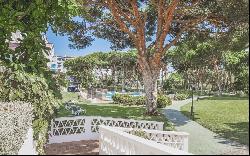 Apartment for sale in Málaga, Marbella, Playas del Duque, Marbella 29660