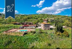 20-hectare farm with an agritourism resort in the leafy countryside of the province of Ter