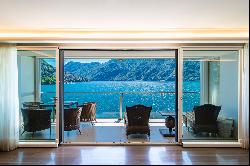 Splendid apartment on the Lugano lakefront