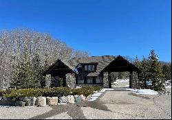 292 Pleasant Ridge Drive #59, Harbor Springs MI 49740