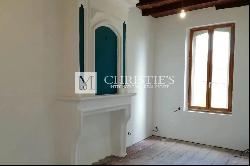 For Sale Renovation Opportunity in Saint-Emilion with 2 houses and gardens