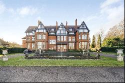 Hatchford Manor, Ockham Lane, Cobham, Surrey, KT11 1LH