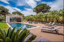 Saint-Tropez - New contemporary villa