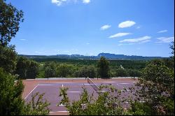 Property in the Pic St Loup, near Montpellier