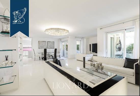 Apartment in an elegant modern design in Rome's most elegant residential area