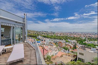 Four-storey house with extraordinary views of Barcelona