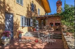 Tuscany - MODERN VILLA WITH POOL FOR SALE IN AREZZO