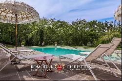 MODERN VILLA WITH POOL FOR SALE IN AREZZO, TUSCANY Romolini - Christie's