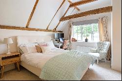 Sealands Cottages, Itchingfield Road, Itchingfield, Horsham, RH13 0NT