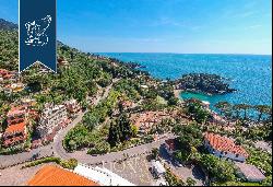 Exclusive boutique hotel for sale between Lerici and Tellaro