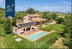 Stunning, recently-renovated villa for sale near the beaches of Romagna's Riviera.