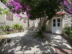 Charming Stone House, Perast, Kotor Bay, Montenegro, R2109