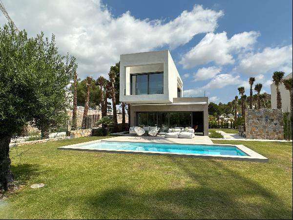 Luxury Villa in Las Colinas Alicante