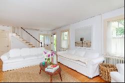 East Hampton Village Beach Cottage