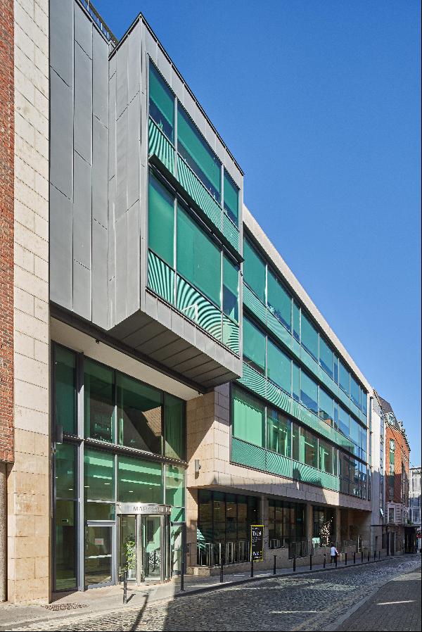 Marconi House is situated in the heart of the Dublin's Central Business District. The buil