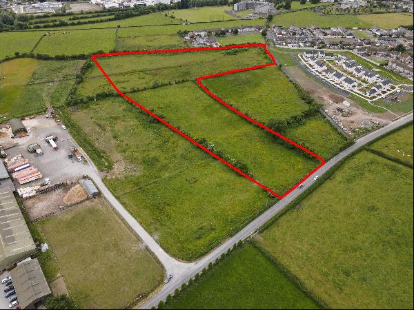 Prime residential development site located at Mill Road, Thurles, Co. Tipperary.<br /><br 