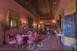 19th Century Palace of Renaissance style ideal for a charming hotel