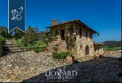 Luxury relais for sale on the sweet rolling hills between Siena and San Gimignano