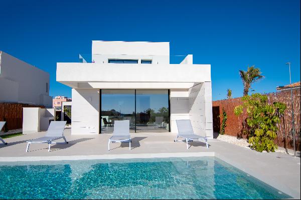 Luxury detached Villa in  Los Montesinos, Alicante