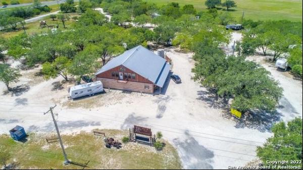 2293 S Highway 37 Access, Three Rivers TX 78071