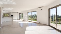 4 Bedroom Villa with pool, new construction, for sale in Albufeira, Algarve