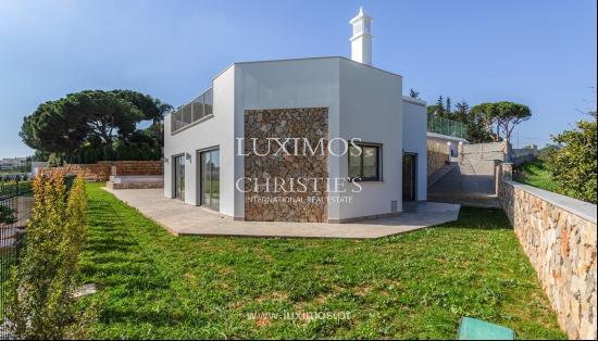 4 Bedroom Villa with pool, new construction, for sale in Albufeira, Algarve