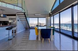 Luxury Apartment With 360 Picturesque Views