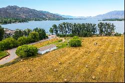 26 S Lake Loop Rd, Oroville, WA 98844