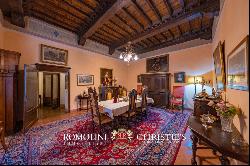 LUXURY APARTMENT FOR SALE HISTORIC CENTER SIENA