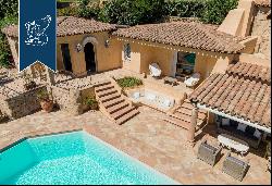 Luxury villa surrounded by a wonderful leafy garden in Porto Cervo's marina.