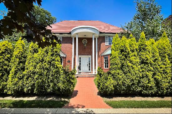 ‘GREEK REVIVAL CENTER HALL COLONIAL’