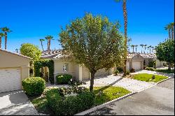 Stunning Golf Course Pool Home in La Quinta