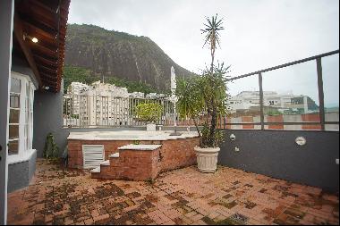 Duplex penthouse with a view of Lagoa