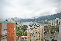 Duplex penthouse with a view of Lagoa