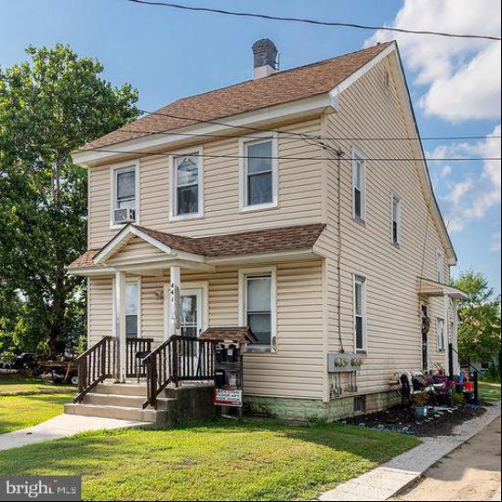 441 W Broad Street, Paulsboro NJ 08066