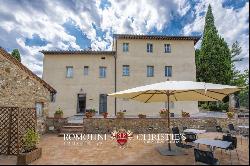 Tuscany - BOUTIQUE HOTEL FOR SALE WITH VIEW OF SAN GIMIGNANO'S HISTORIC CENTER