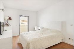 Flat, 3 bedrooms, for Sale