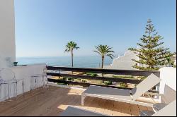 Exquisite fully renovated beachfront townhouse in Coral Beach, o, Marbella 29602