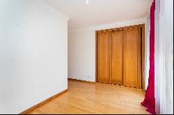 Flat, 3 bedrooms, for Sale