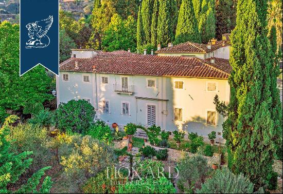 Charming 18th-century estate in a typical Tuscan style for sale in Fiesole