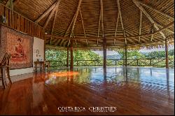 Yoga Eco-Retreat and Wellness Center AmaTierra