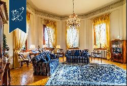Luxury apartment in an eclectic style for sale in Florence