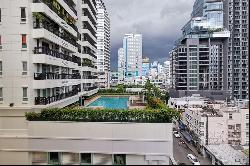 Sukhumvit Soi 11 Penthouse