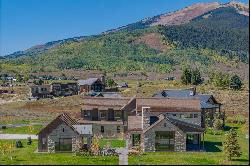 Fully Furnished Mountain Modern Home in Crested Butte