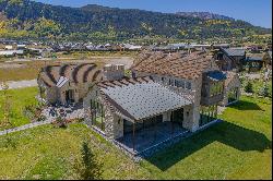 Fully Furnished Mountain Modern Home in Crested Butte