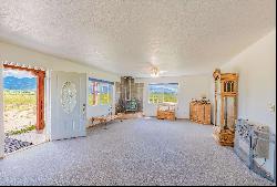 46 Cornelio Cisneros Road, Cerro NM 87556