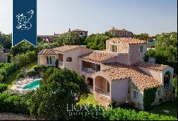 Villa for sale in an exclusive panoramic position by Pevero Gulf in Porto Cervo